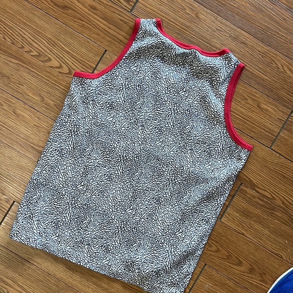 Jordan - Picture 5 of 5